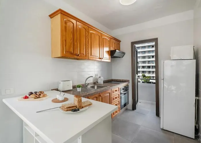 Ocean Breeze Penthouse Floritas Apartment *