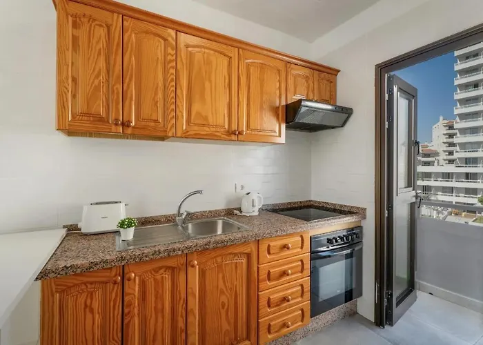 Ocean Breeze Penthouse Floritas Apartment Playa de las Americas (Tenerife)