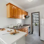 Ocean Breeze Penthouse Floritas 公寓 *