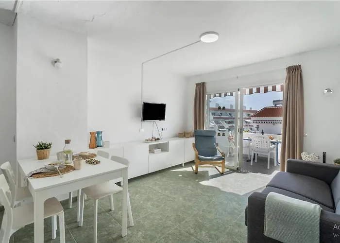 Ocean Breeze Penthouse Floritas דירה פלאייה דה לאס אמריקס